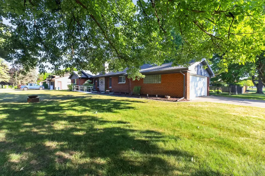 1140 Wilson Avenue, Saginaw, MI 48638 - #3