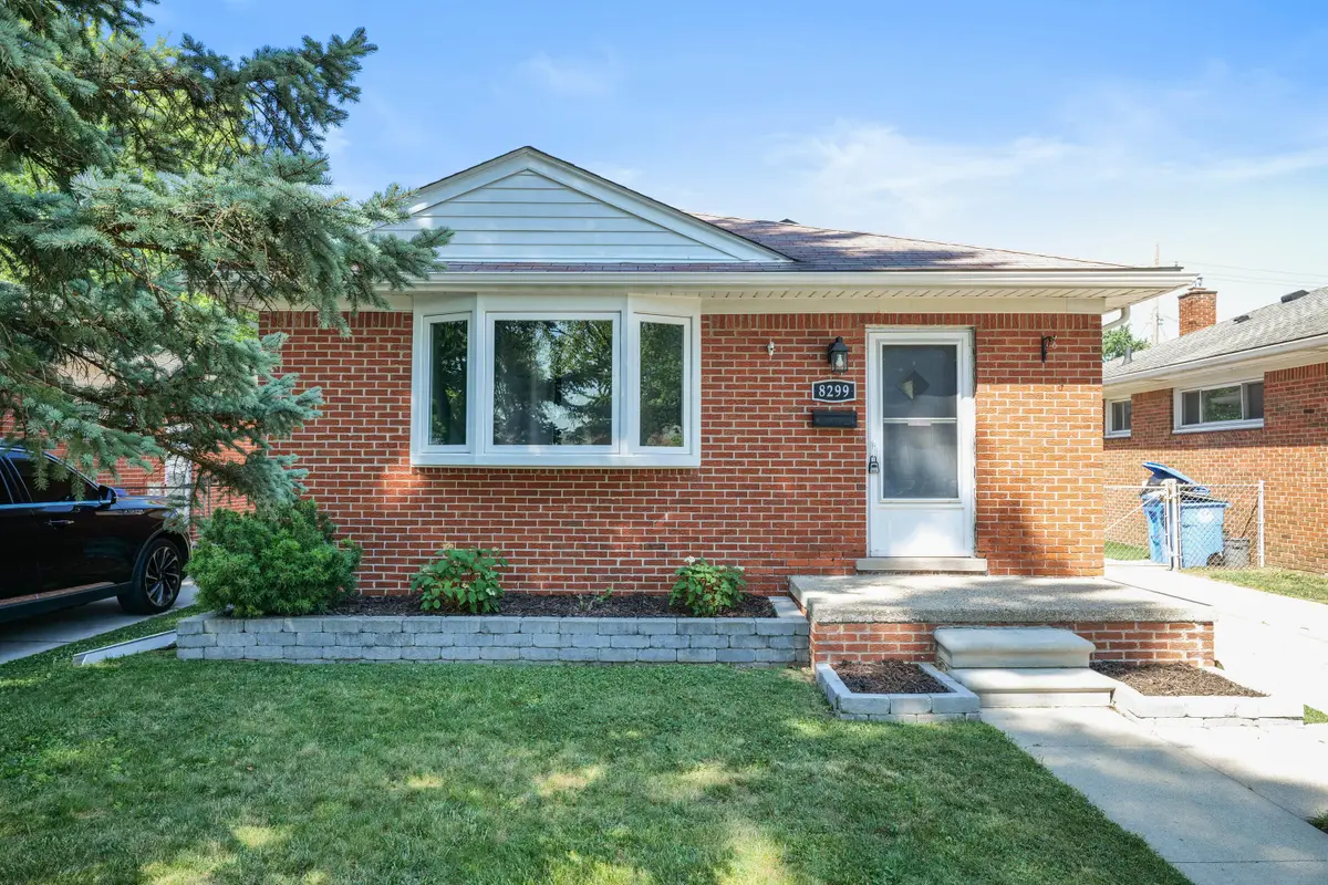 8299 Nightingale Street, Dearborn Heights, MI 48127 - #1