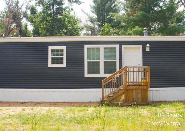 5017 S Sunray Court, Idlewild, MI 49642