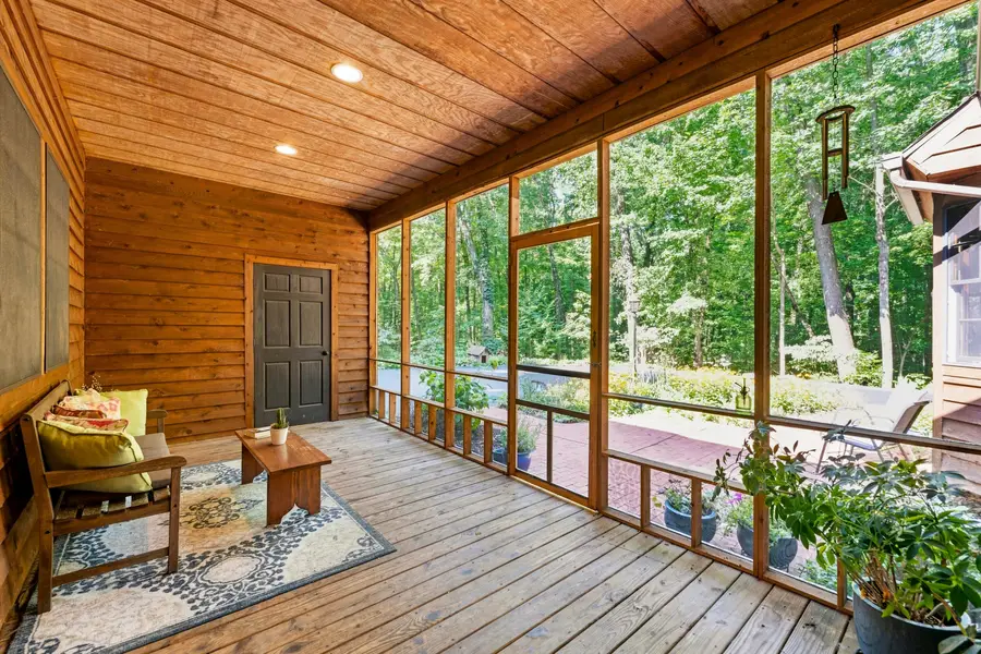 10121 W R Avenue, Mattawan, MI 49071 - #3