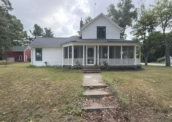 306 N Carland Street, Marion, MI 49665