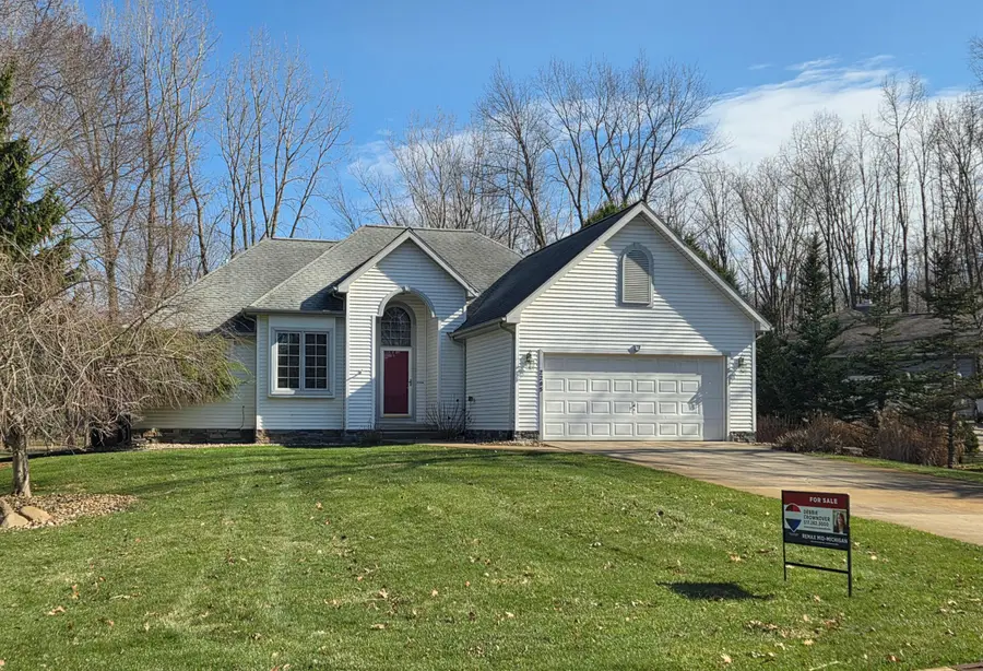 2205 Lake Wood Drive, Jackson, MI 49203 - #2