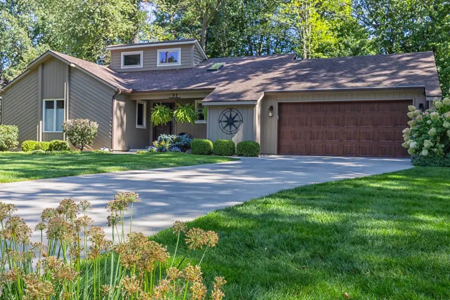 31 Forest Hills Drive, Holland, MI 49424 - #2