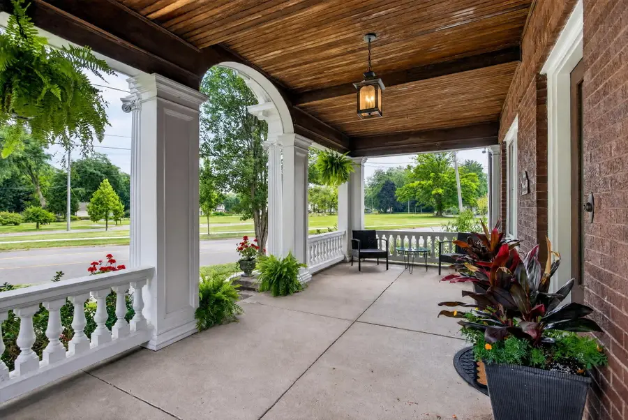 1504 Greenwood Avenue, Jackson, MI 49203 - #2