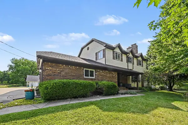 1900 Oak Grove Road, Howell, MI 48855