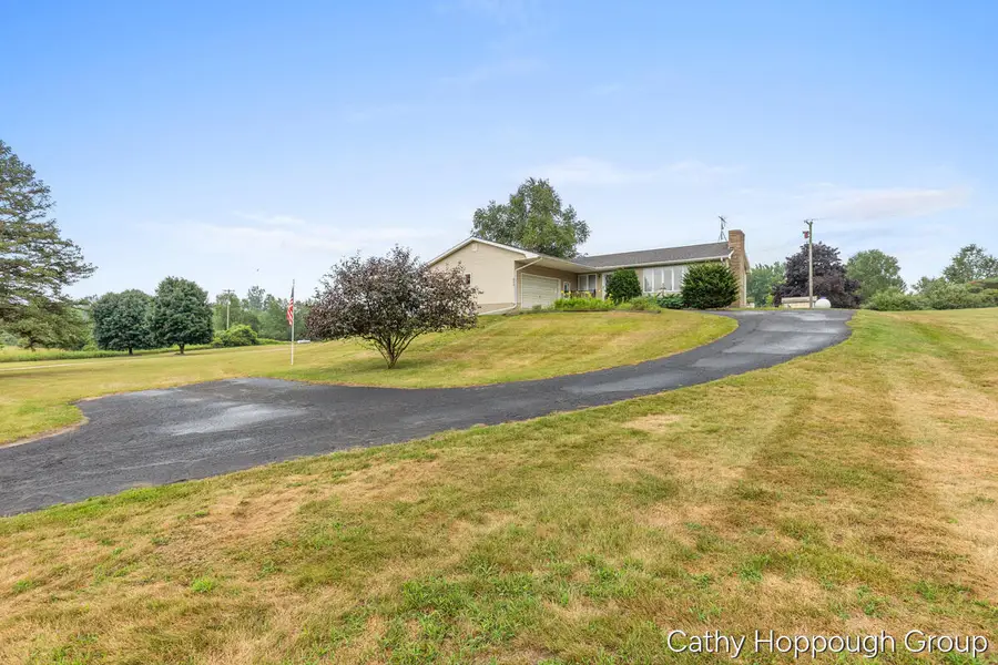 822 E Condensery Road, Sheridan, MI 48884 - #2
