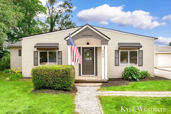 2190 68th Street, Fennville, MI 49408