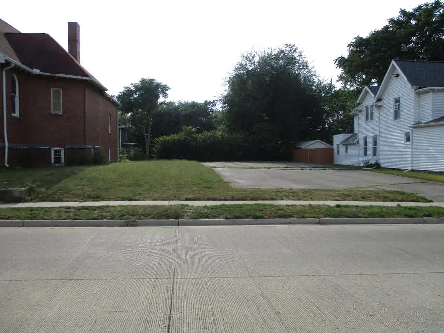 608 Greenwood Place, Jackson, MI 49203 - #3