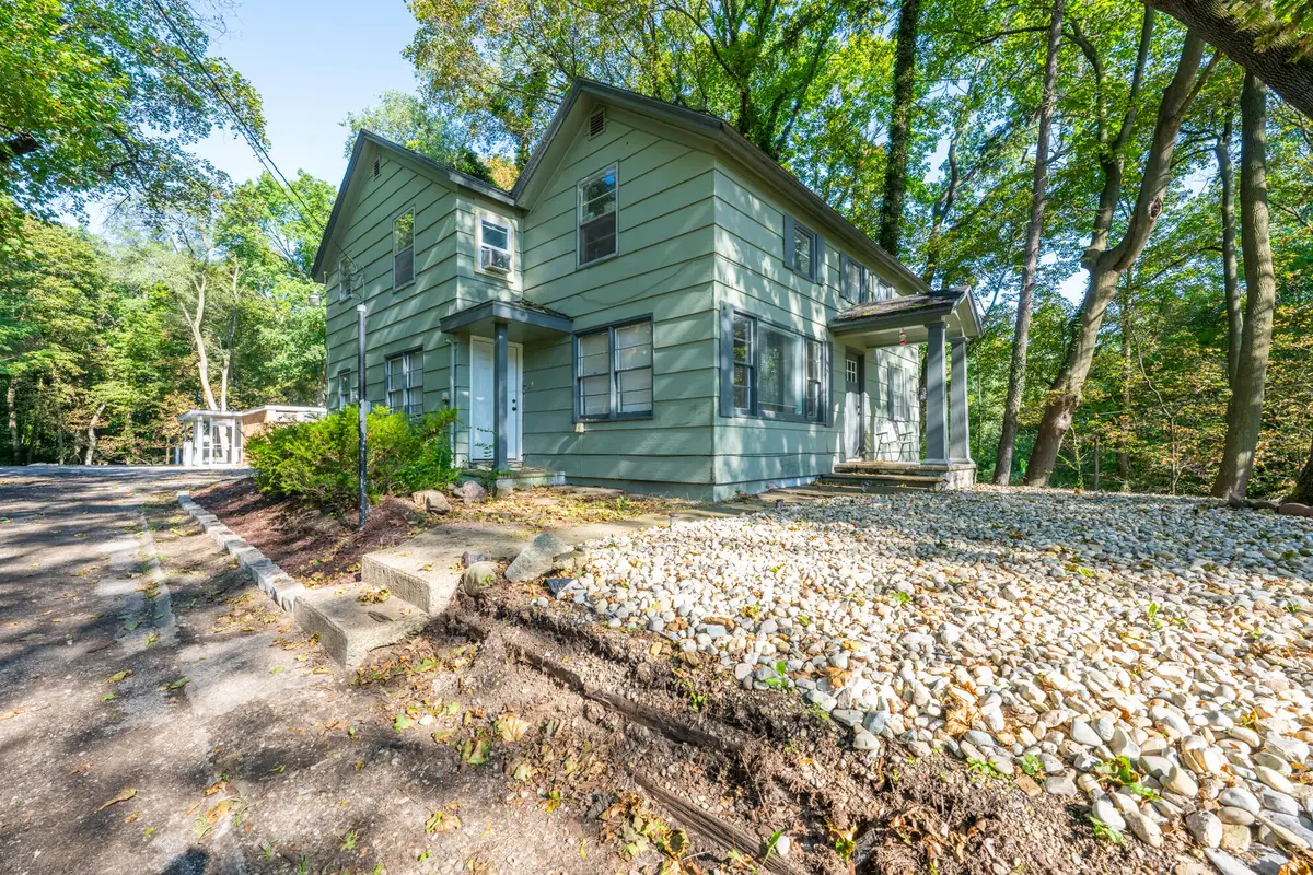 1298 Colfax Avenue, Fair Plain, MI 49022 - #1