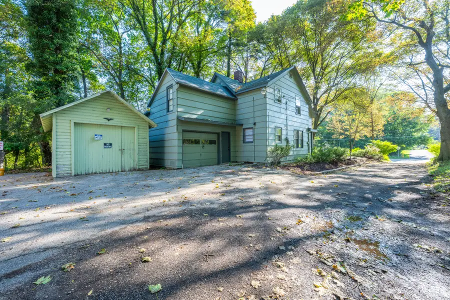 1298 Colfax Avenue, Fair Plain, MI 49022 - #3