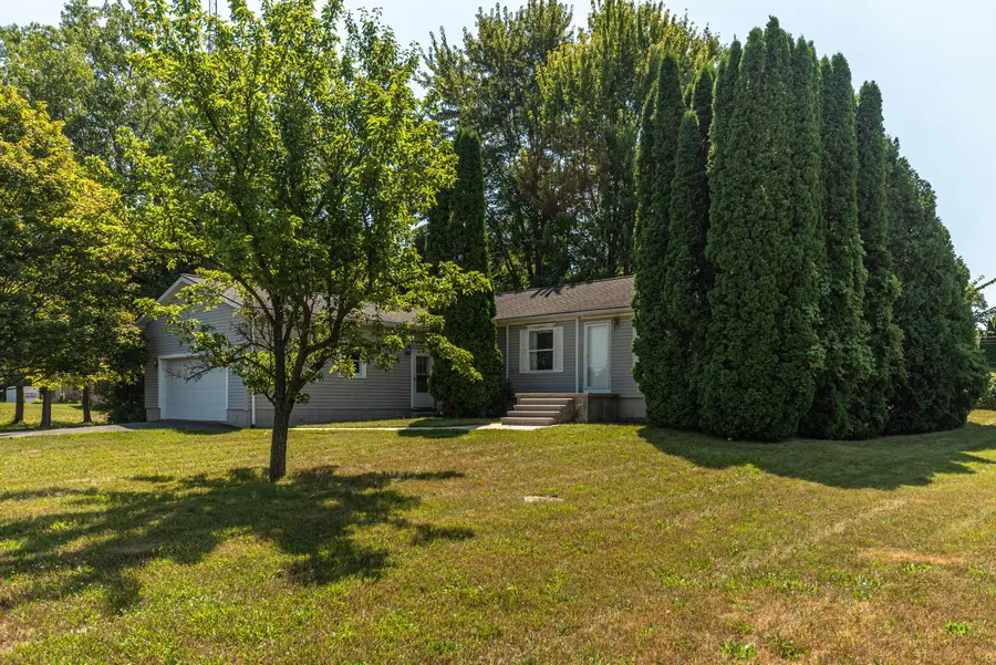 8002 Willow Road, Milan, MI 48160 - #2