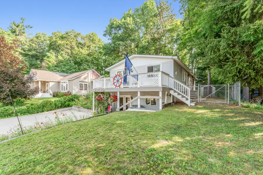 2144 E Lake Mitchell Drive, Cadillac, MI 49601 - #3