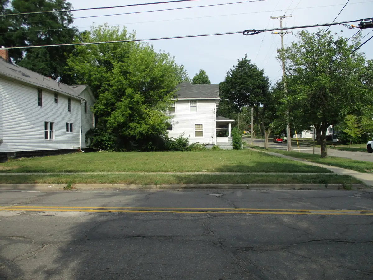 511 S Blackstone Street, Jackson, MI 49203 - #1