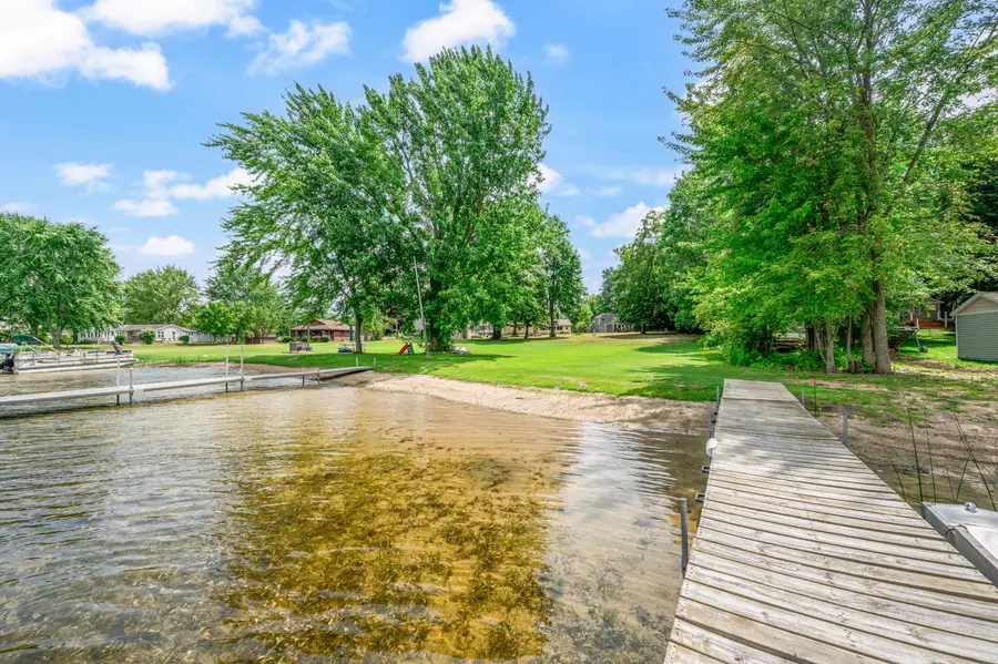 8786 E Lake Drive, Hesperia, MI 49421 - #3