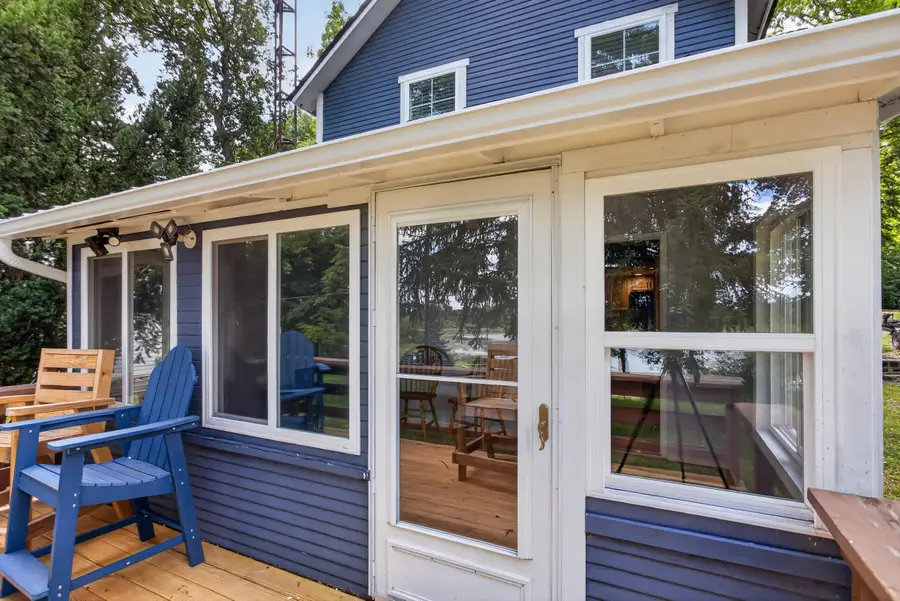 2210 Lakeview Drive, Brooklyn, MI 49230 - #2