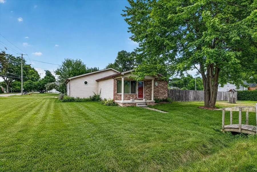 11209 Jackson Street, Taylor, MI 48180 - #2