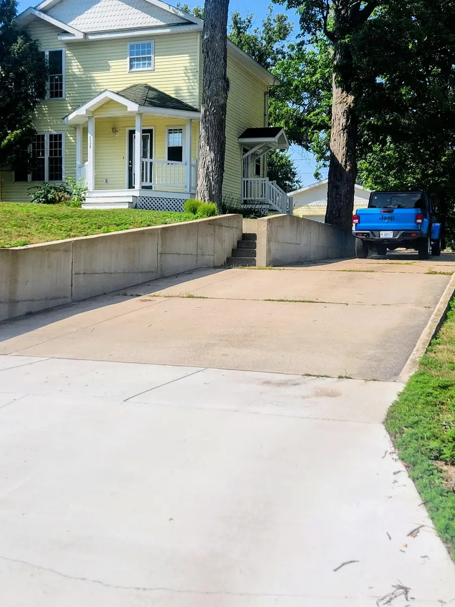 538 W Upton Avenue, Reed City, MI 49677 - #3