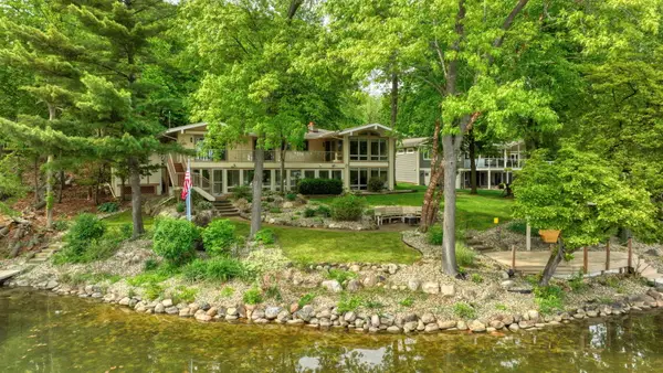 11901 Killarny Circle, Jerome, MI 49249