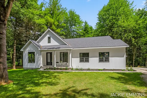 22672 W Kendaville Road, Pierson, MI 49339