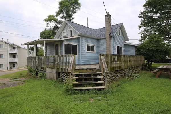 406 Spring Street, Three Rivers, MI 49093
