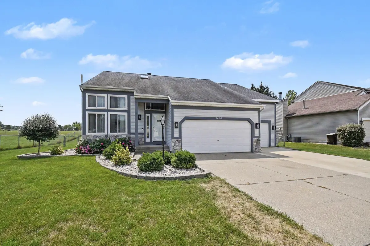 2444 Sunny Creek Street Se, Kentwood, MI 49508 - #1