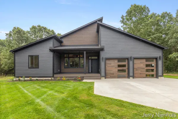 5846 113th Avenue, Pullman, MI 49450