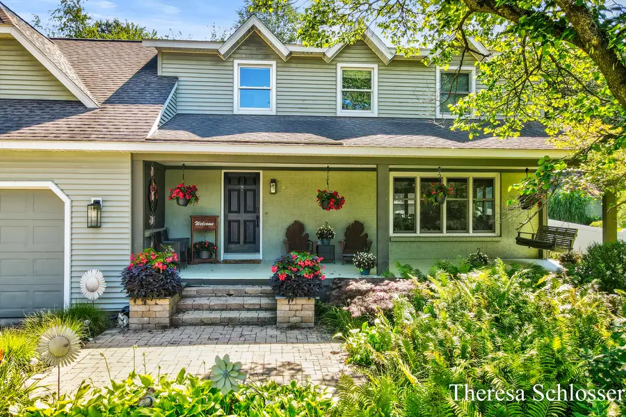 7976 Pine Edge Court Se, Alto, MI 49302 - #2
