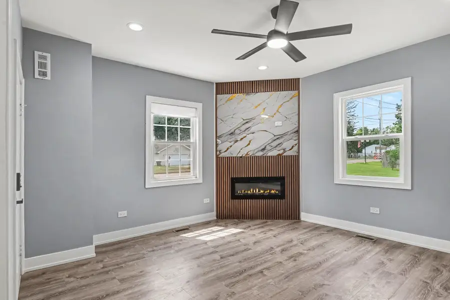 533 W Main Street, Hartford, MI 49057 - #2