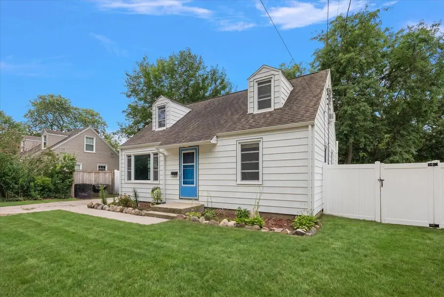 1728 Park Avenue, Kalamazoo, MI 49004 - #3