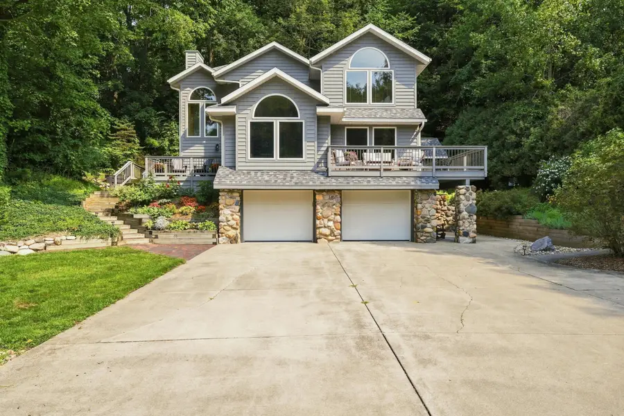 677 Tuttle Road, Baroda, MI 49101 - #3
