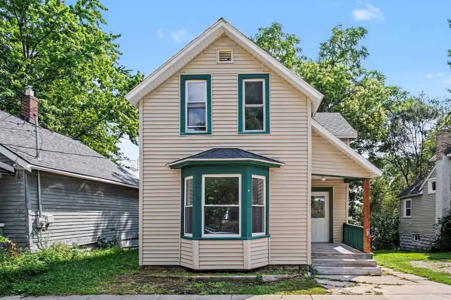 40 Mack Avenue Ne, Grand Rapids, MI 49503 - #2