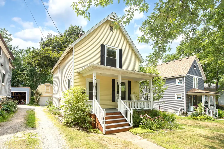326 S 7th Street, Ann Arbor, MI 48103 - #2