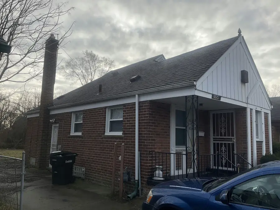 18752 Faust Avenue, Detroit, MI 48219 - #2
