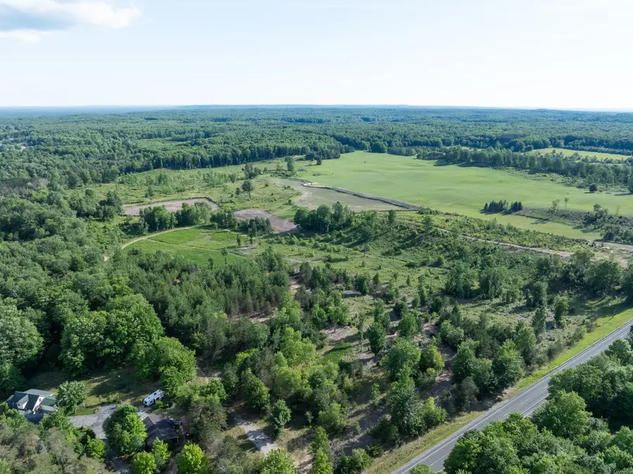 11500 W 14 Road, Mesick, MI 49668 - #2