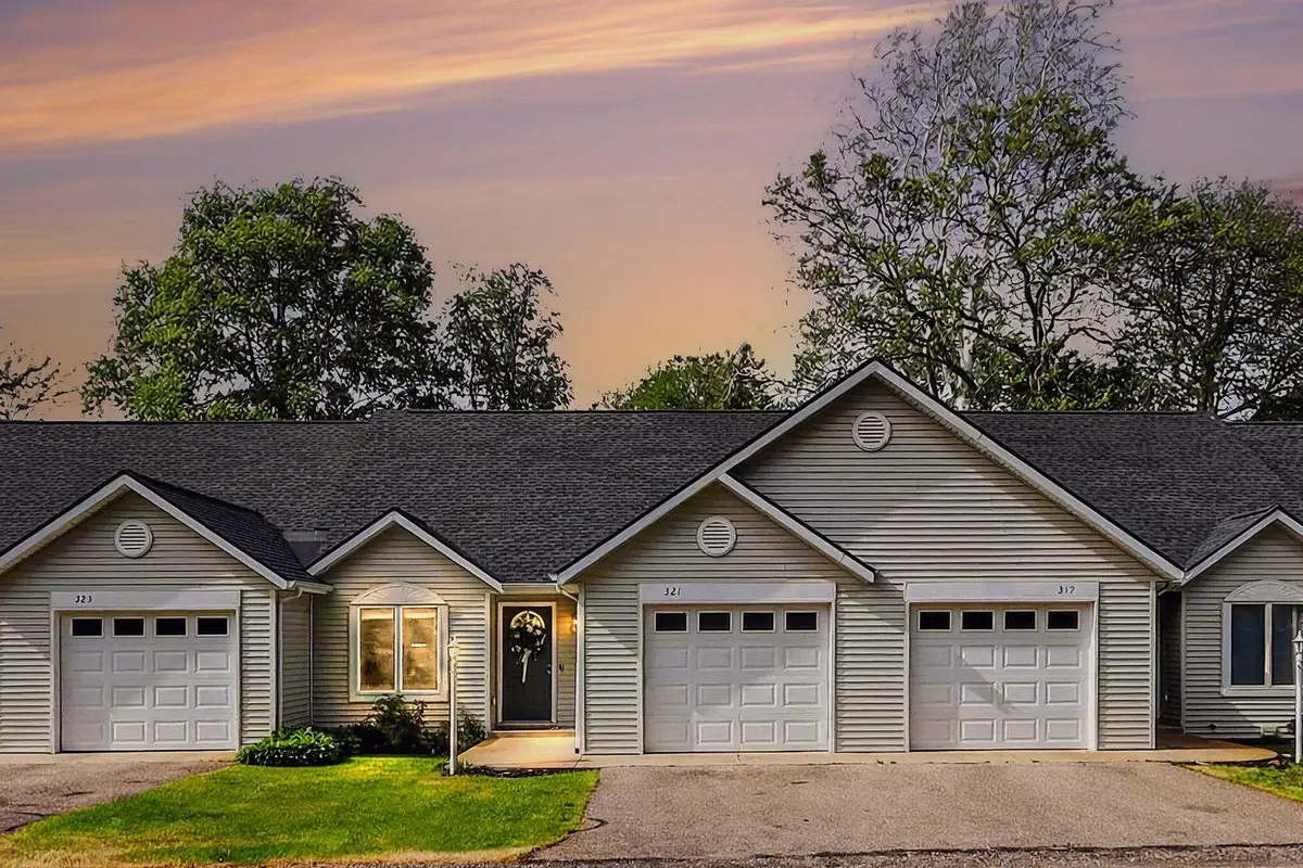 321 Nestlewood Drive, Holland, MI 49424 - #1