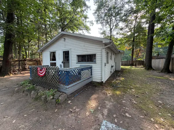 11660 Oriole Drive, Lakeview, MI 48850