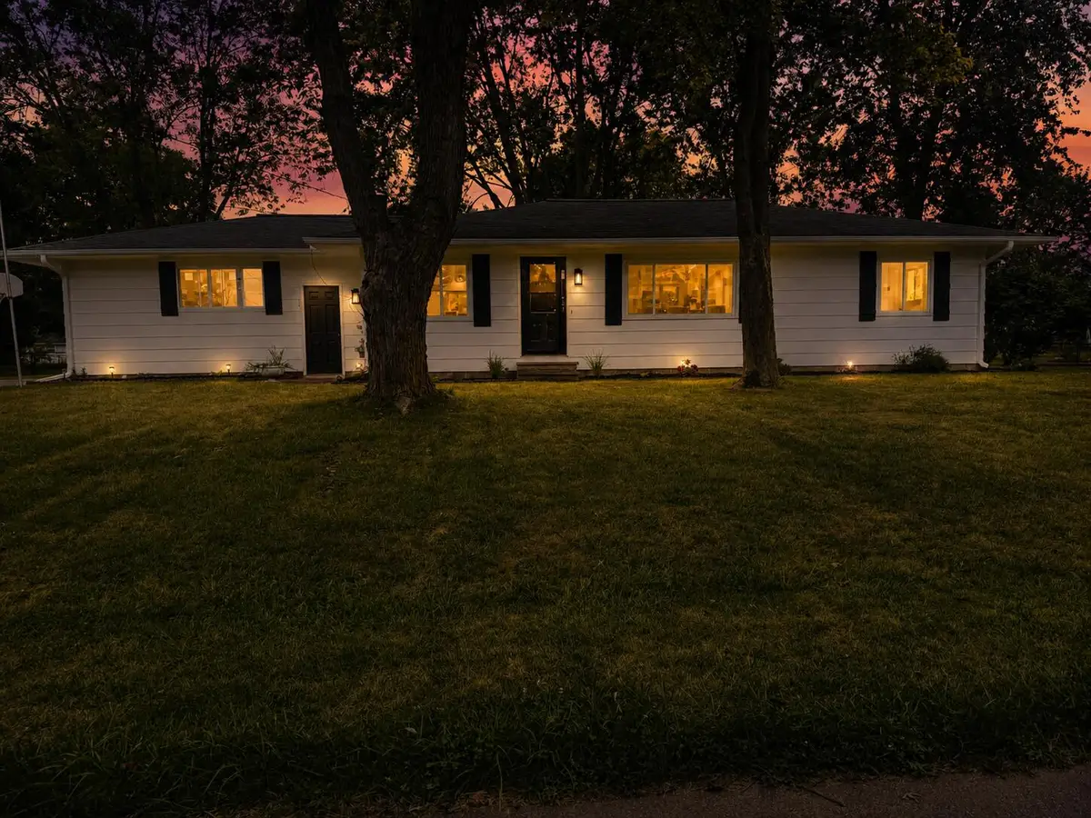 1653 Gary Paul Lane, Jackson, MI 49203 - #1