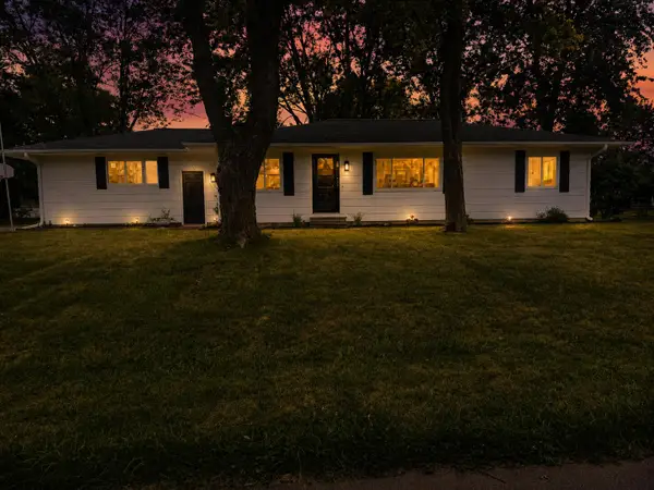 1653 Gary Paul Lane, Jackson, MI 49203