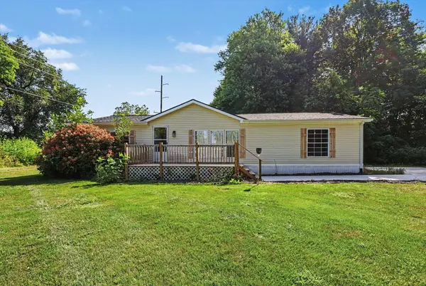 17048 Bond Street, Nunica, MI 49448