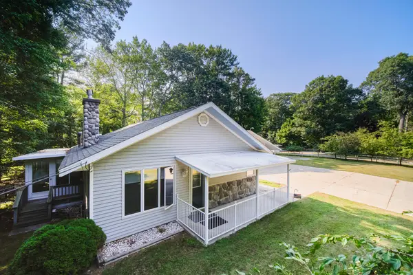 3423 Balsam Avenue, Manistee, MI 49660