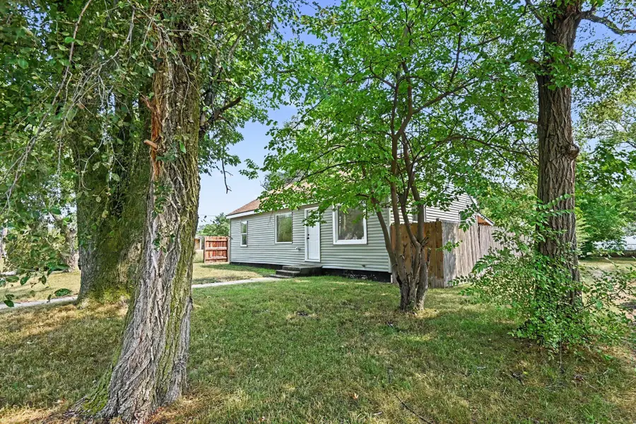 2304 Dyson Street, Muskegon Heights, MI 49444 - #3