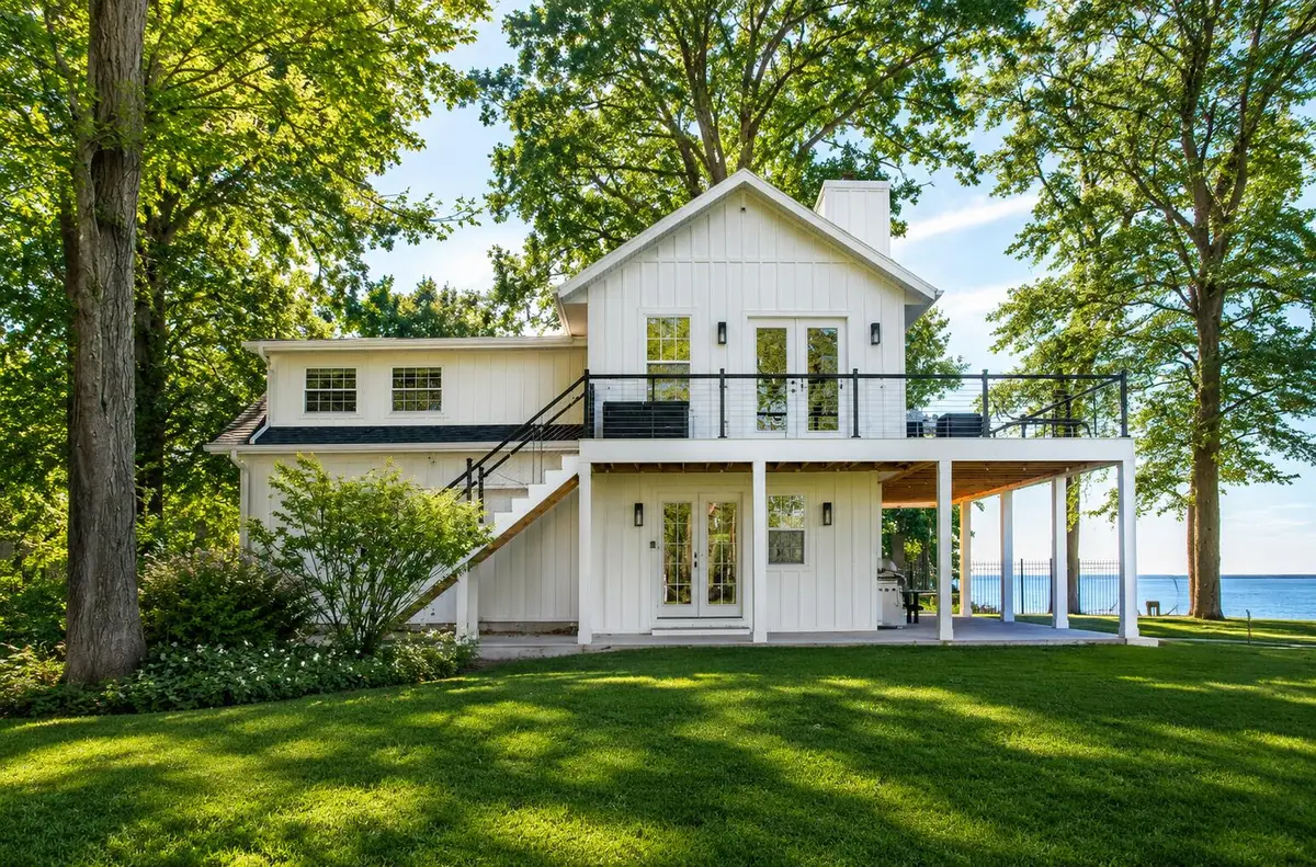 1722 Lake Michigan Drive, Fennville, MI 49408 - #1
