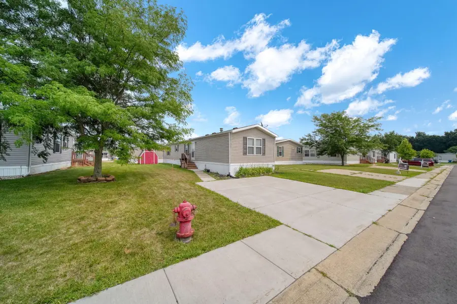 181 Newbury, Adrian, MI 49221 - #3