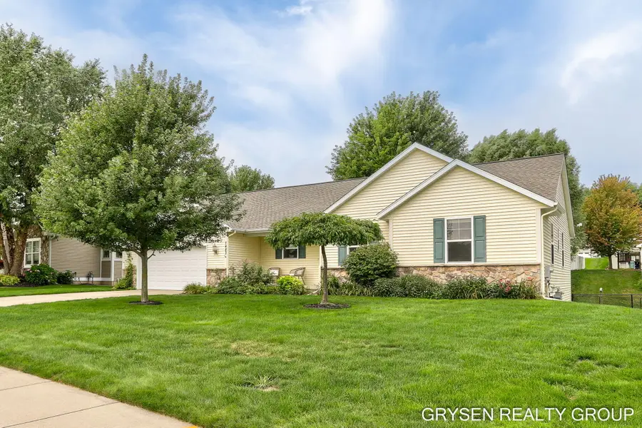 7483 Medinah Drive, Hudsonville, MI 49426 - #2