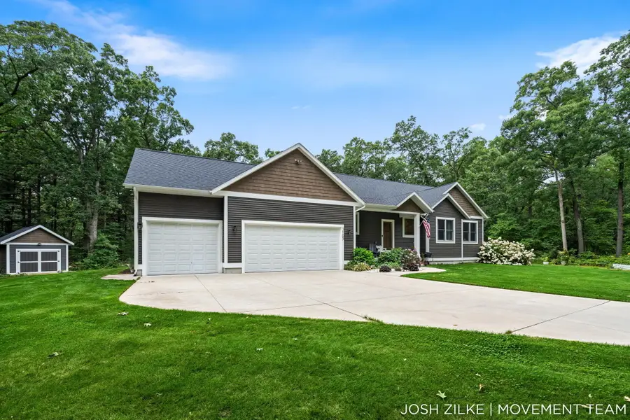 3105 Jamestown Lane, Fruitport, MI 49415 - #3
