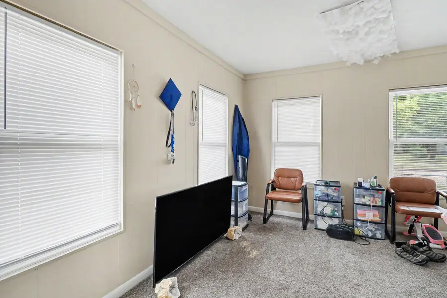 17 N Summit Street, Ypsilanti, MI 48197 - #3