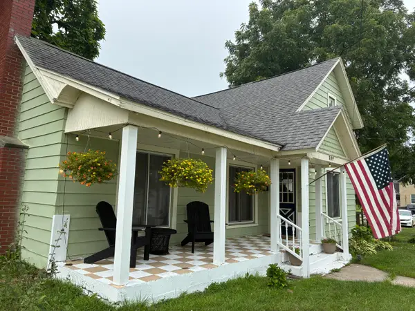 109 E Isabelle Street, Belding, MI 48809