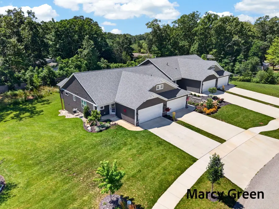 15080 Kingfisher Way, Grand Haven, MI 49417 - #2