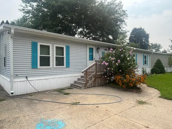 14288 Winters Creek W, West Olive, MI 49460