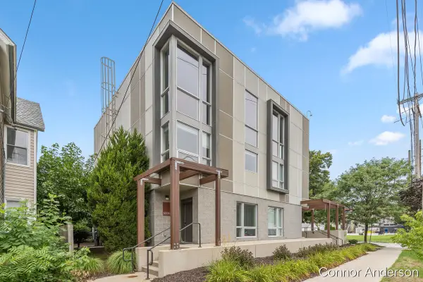 600 Douglas Street Nw #600B, Grand Rapids, MI 49504